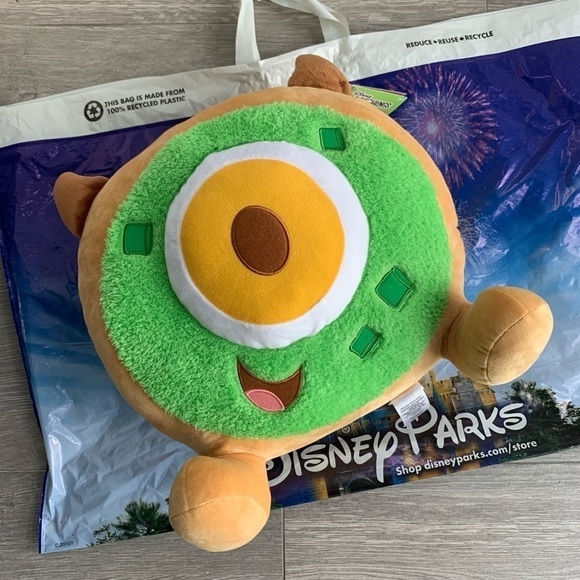 NWT Disney Munchlings Mike Wazowski Avocado Breakfast Bagel Monsters Inc. 13.5” - Picture 2 of 9